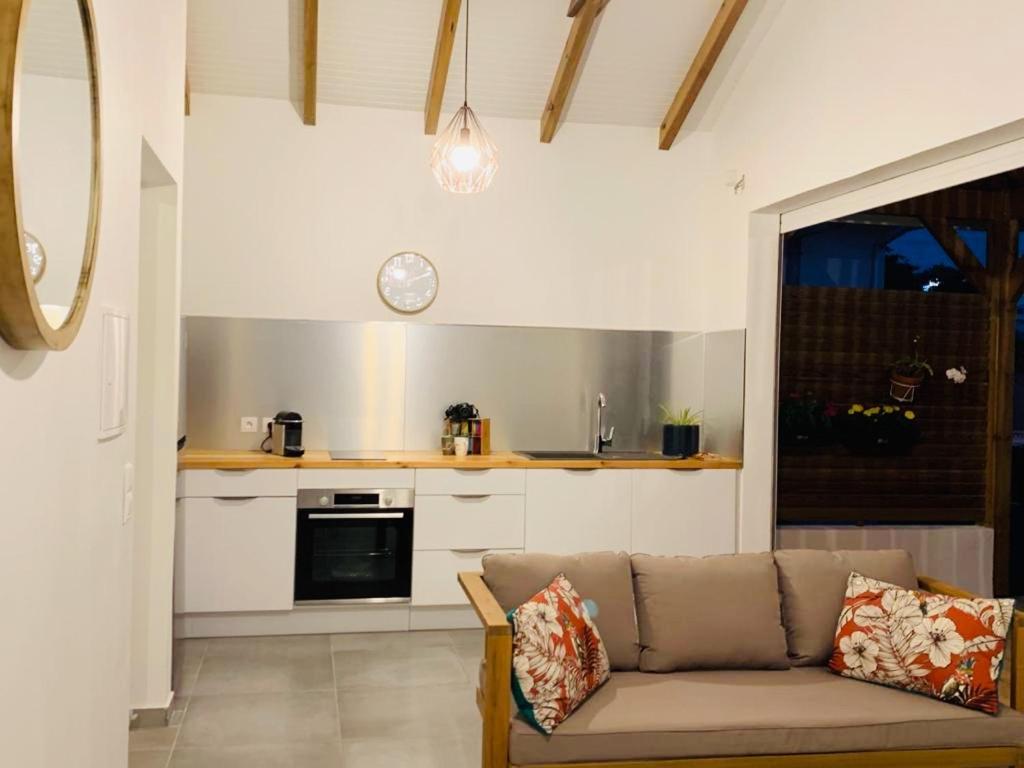 Vanille, A Proximite Des Plages, Idealement Situe Pour Visiter La Guadeloupe Ле-Гозье Экстерьер фото
